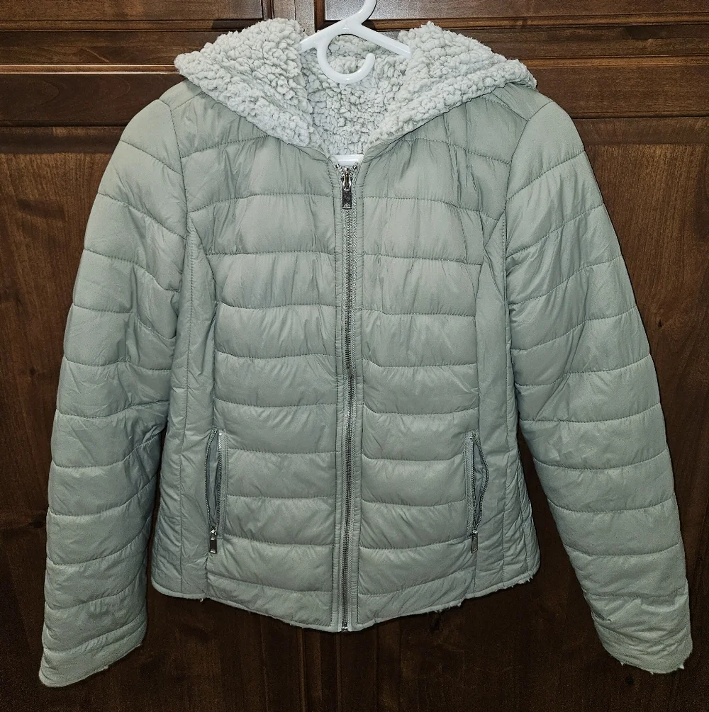 Love Tree Reversible Sherpa-Lined Quilted Jacket – Size Small - Picture 2 of 9
